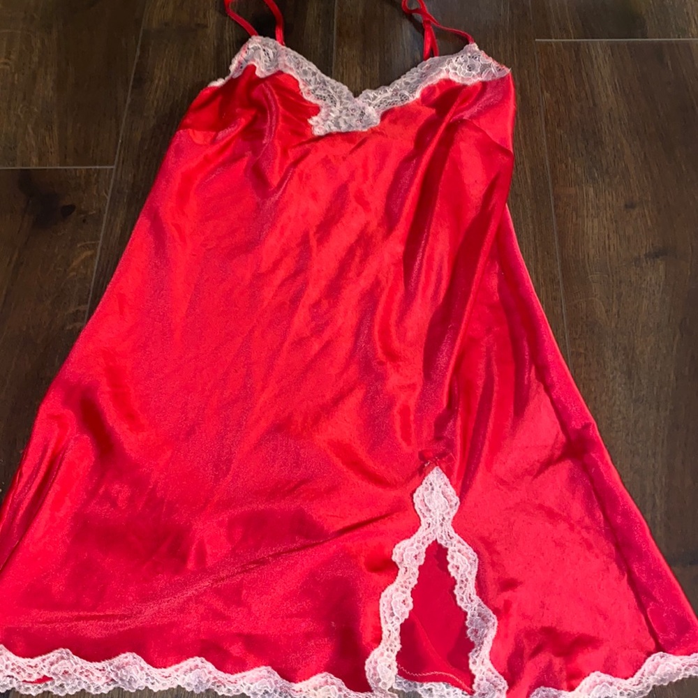 Red slip